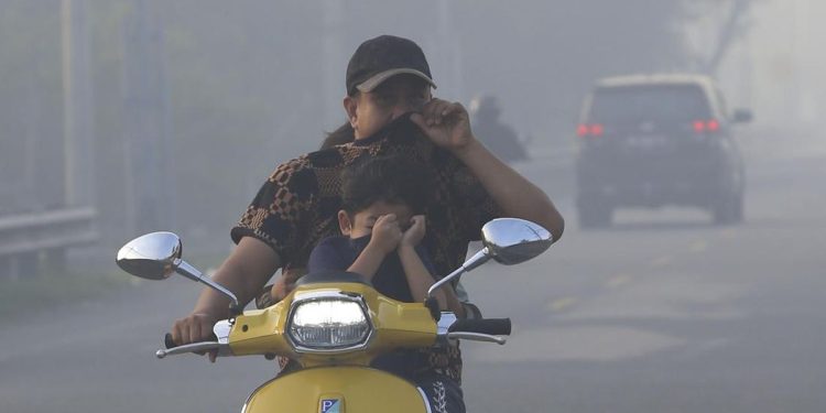 Kabut Asap Menghampiri Aceh dari Kalimantan dan Sumatera